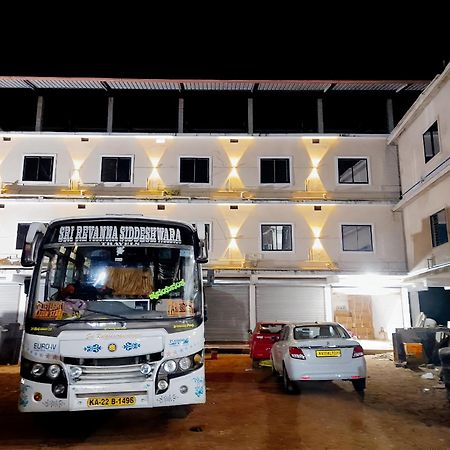 Kamath Inn Māvalli Eksteriør bilde